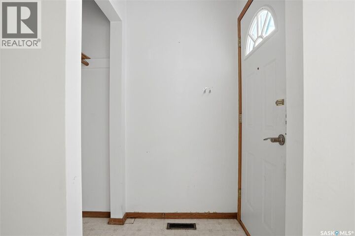 Property Photo:  2078 McAra Street  SK S4N 2V6 
