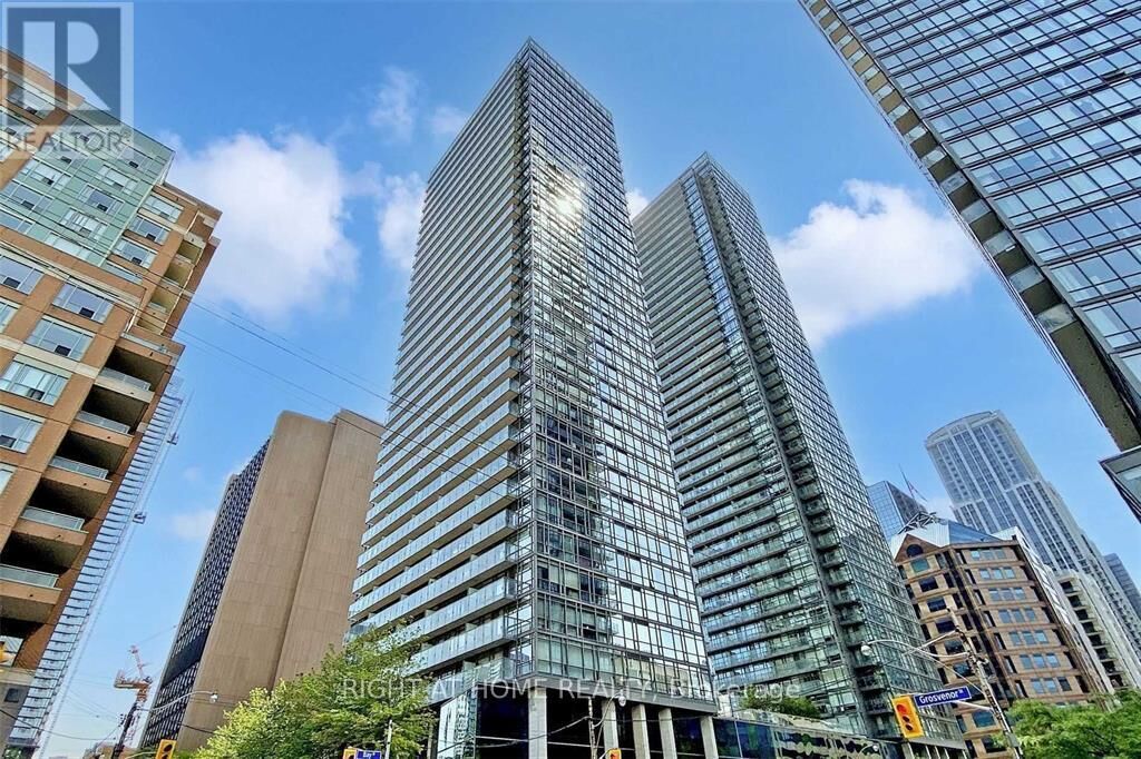 Property Photo:  37 Grosvenor Street 2905  ON M4Y 3G5 