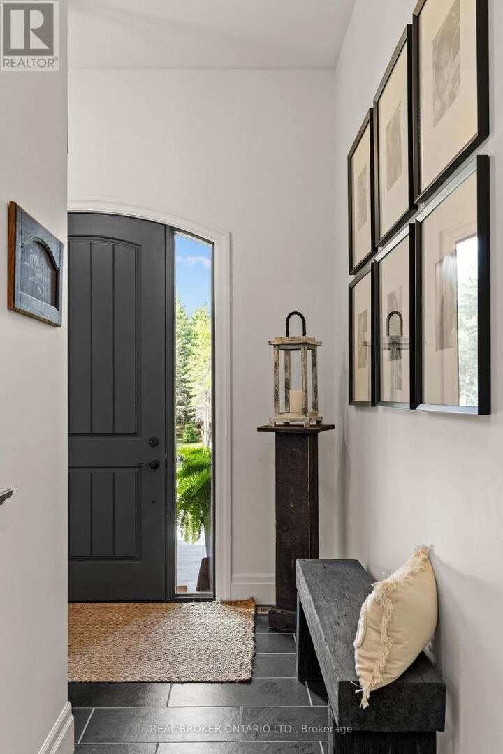 Property Photo:  49 Sydenham Trail West  ON L0M 1H0 