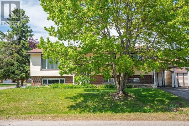 Photo de la propriété:  84 Koprash Ct  ON P6B 5R9 