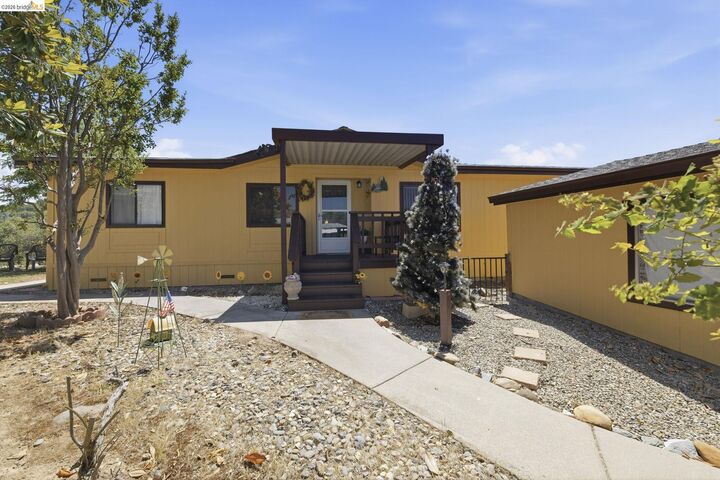 Property Photo:  10760 Wigwam Rd 69  CA 95327 