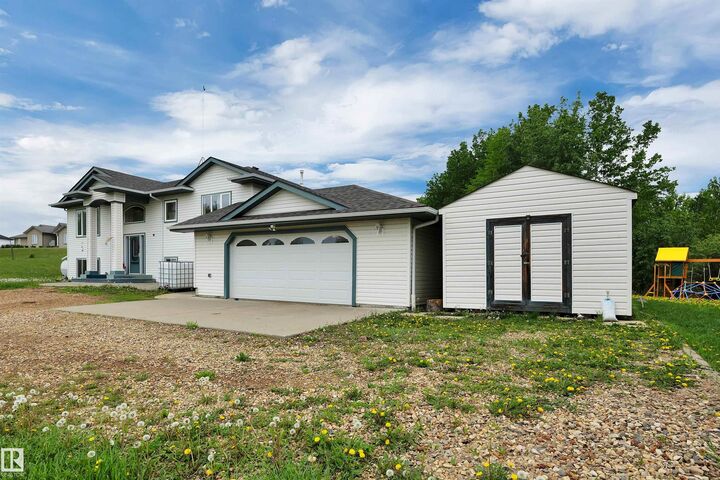 Property Photo:  60, 20508 Township Road 502  AB T8A 4J0 