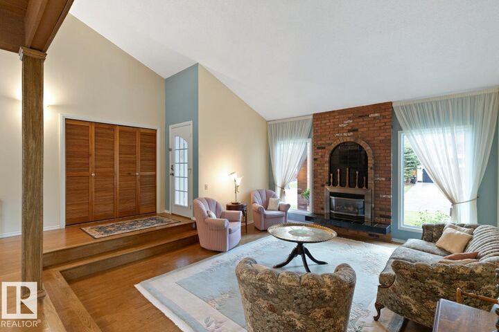 Photo de la propriété:  28 Braeside Crescent  AB T8A 3M8 