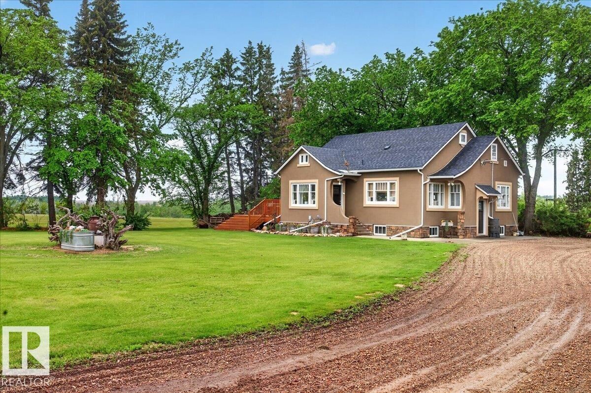 Property Photo: 572004 Highway 857 AB T0B 4R0