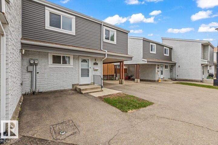 Property Photo: 5512 19A Avenue NW AB T6L 2C1