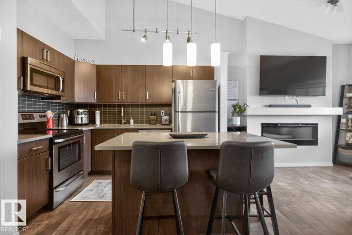 Property Photo:  3305 Orchards Link Link SW 15  AB T6X 2H1 