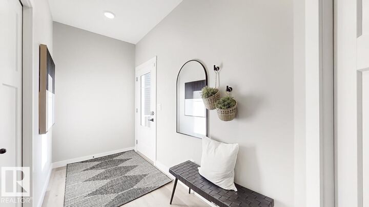 Property Photo:  5868 Raven Crescent NW  AB T5S 0X7 