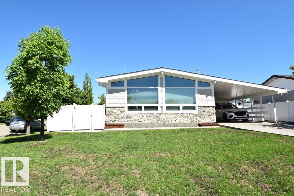 Property Photo: 9212 132A Avenue NW AB T5E 1B5