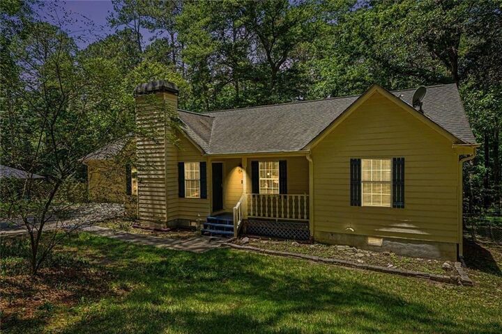 Property Photo:  4827 Oakwood Court  GA 30052 