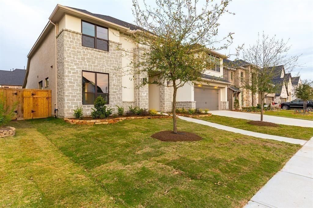 Property Photo: 4415 Windy Oaks Drive TX 77494