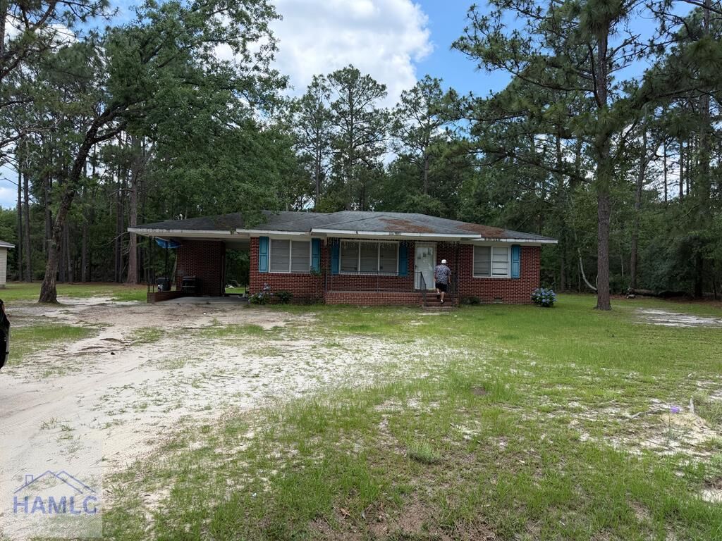 Property Photo: 332 Thigpen Drive GA 30401