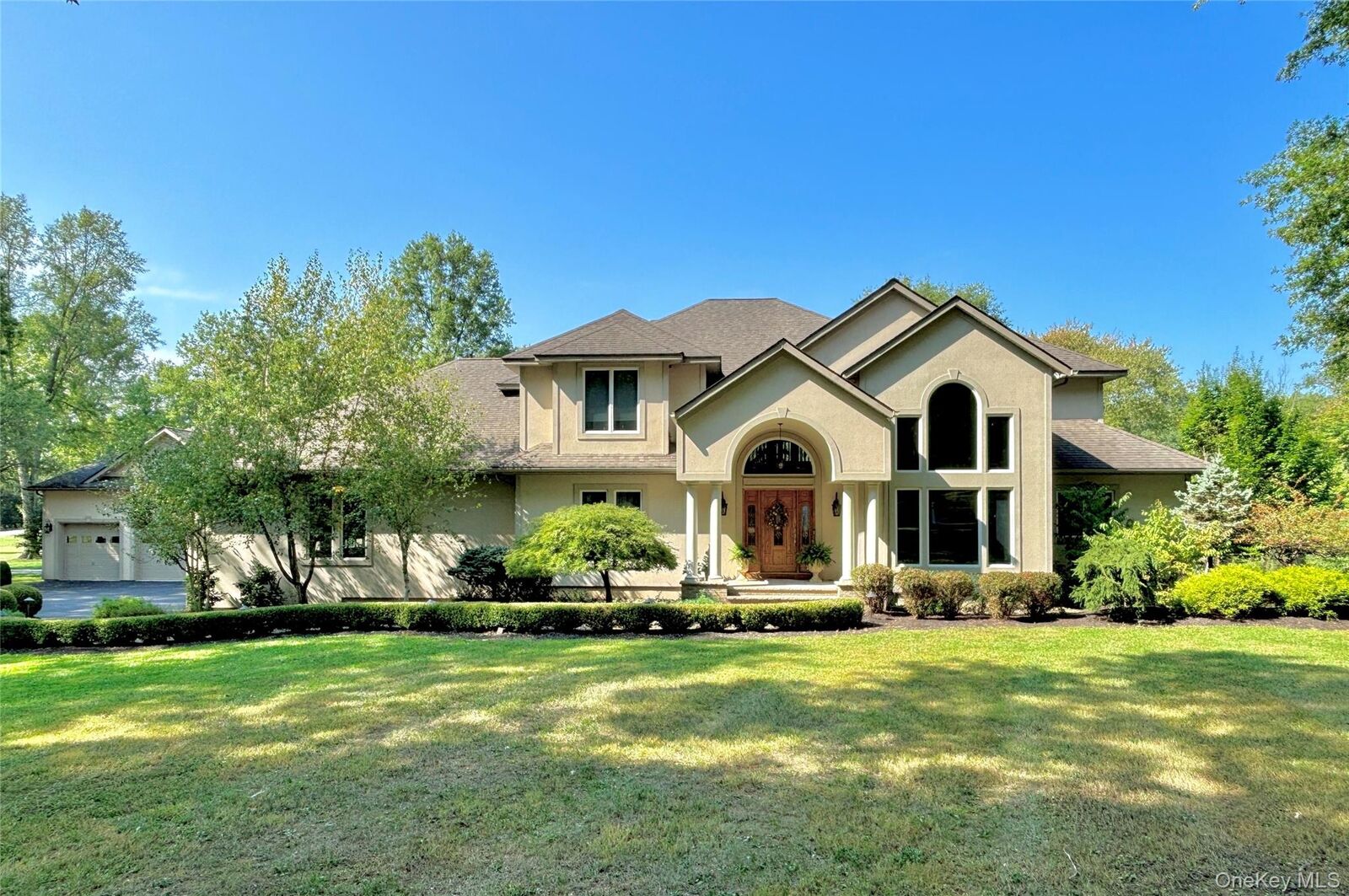 Property Photo:  3 Andrea Court  NY 10924 