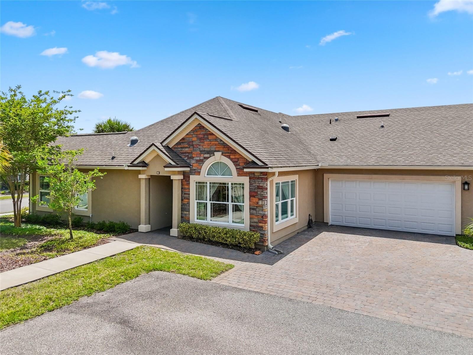 Property Photo: 33 Anacapa Court 215-B FL 32084