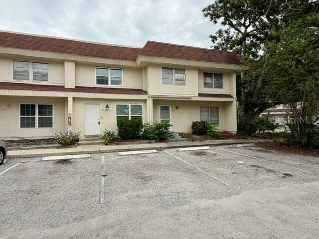Property Photo: 3755 Amherst Way 34 FL 34232