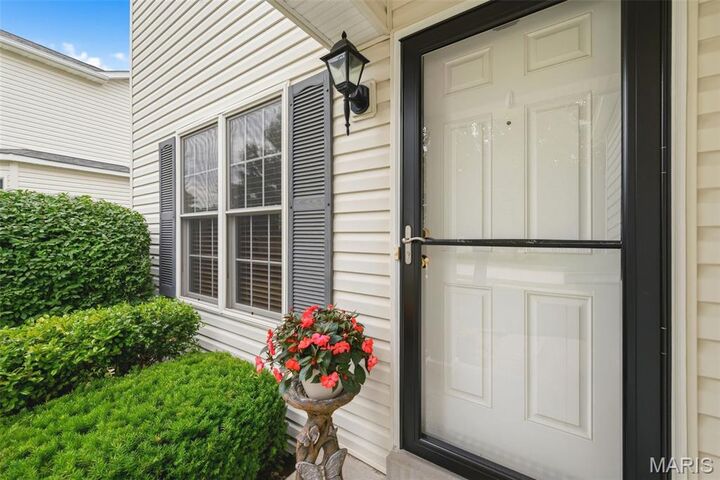 Property Photo:  539 Donna Marie Drive  MO 63385 