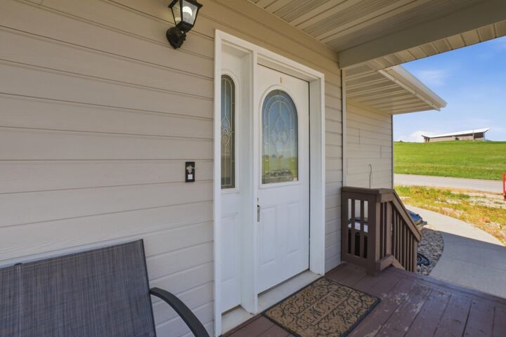 Property Photo:  910 Heritage Drive  SD 57783 