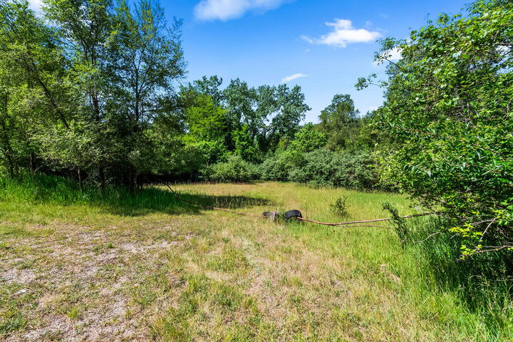 Property Photo:  80 S Wolcott Street  MI 49242 