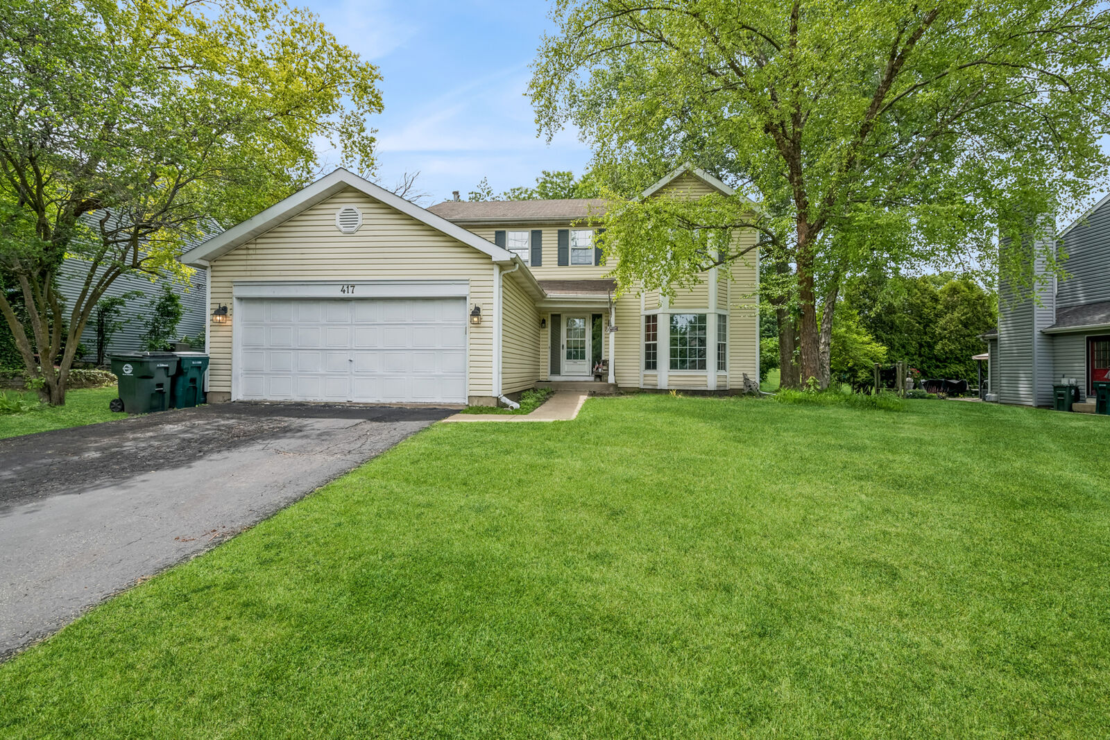 Property Photo:  417 Taubert Avenue  IL 60510 