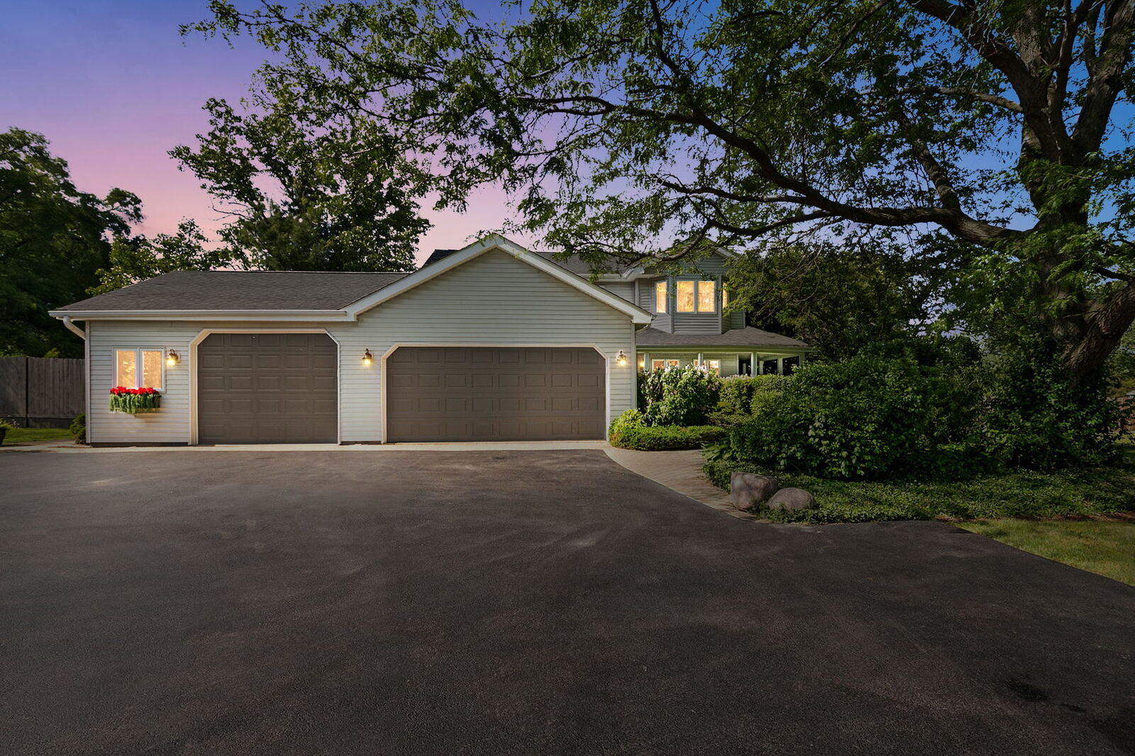 Property Photo: 13862 W Adams Road W IL 60083