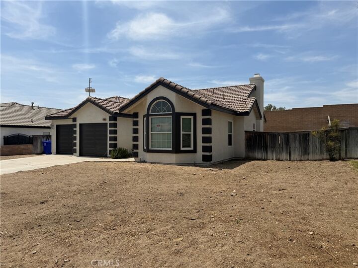 Property Photo: 2705 Sunset Lane CA 92407