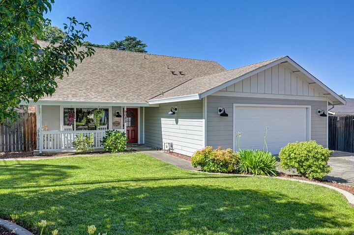 Property Photo: 9088 Pecor Way CA 95662
