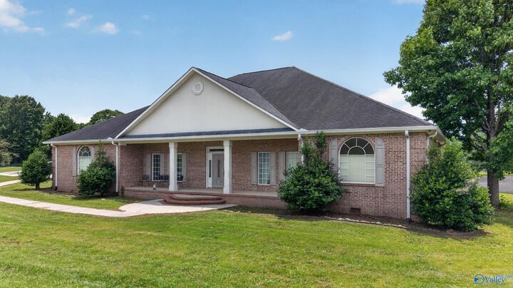 Property Photo: 383 Ross Road AL 35956