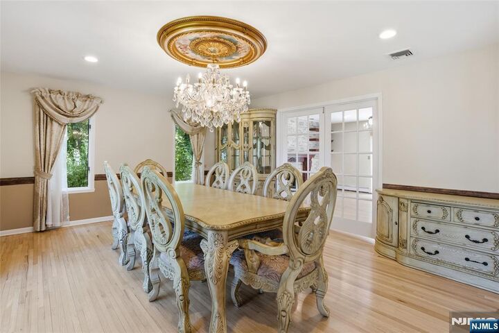 Property Photo:  2 Woodside Avenue  NJ 07006 