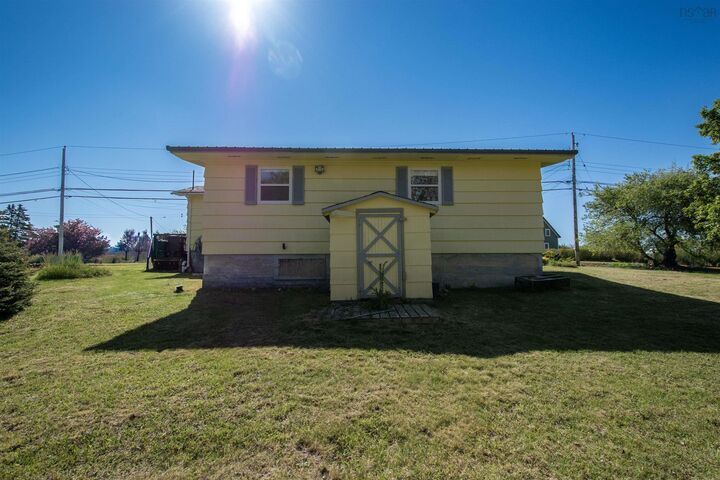 140 West Green Harbour Road — photo 1