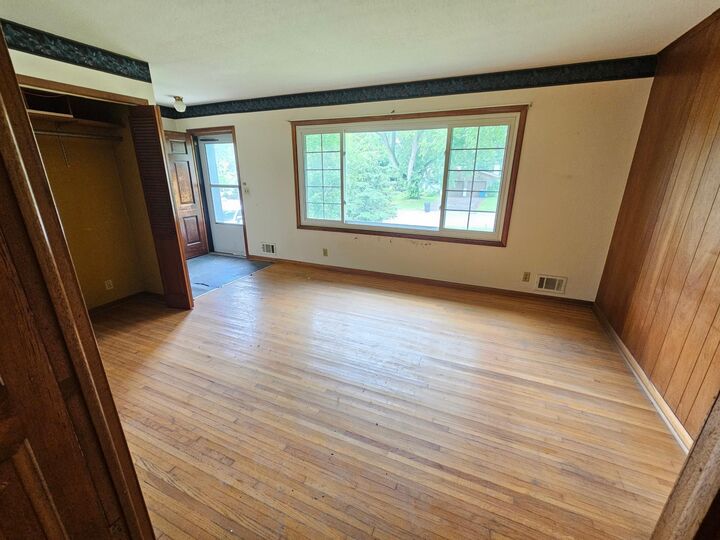 Property Photo: 10609 32nd Avenue N MN 55441