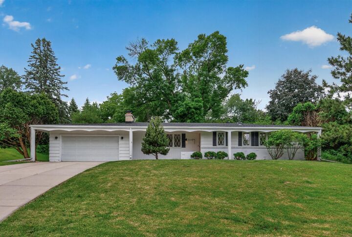 Property Photo:  5249 W 92nd Street  MN 55437 