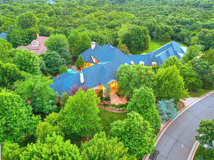 Property Photo: 12001 Stonemill Road OK 73131