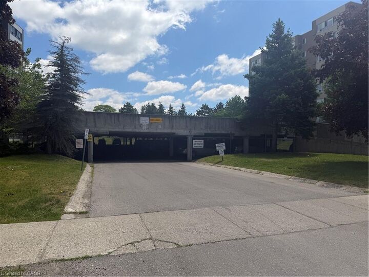 Property Photo:  65 Highland Crescent 804  ON N2M 5M8 
