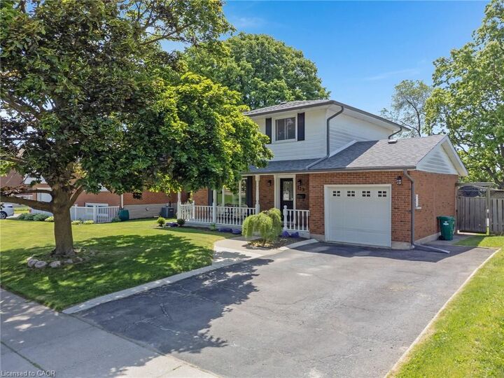 Property Photo: 139 Dorset Road ON N1R 2X3
