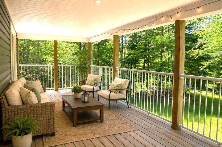 Property Photo: 50 England Circle PE C1E 1W6