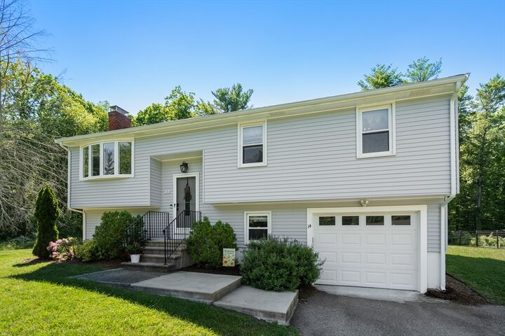 Property Photo: 14 Kendall Park MA 02766