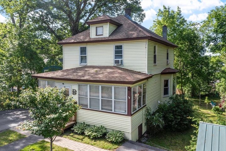 Property Photo:  113 Simonds St  MA 01420 