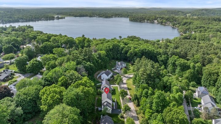 Property Photo:  12 Olde Taverne Lane  MA 01913 