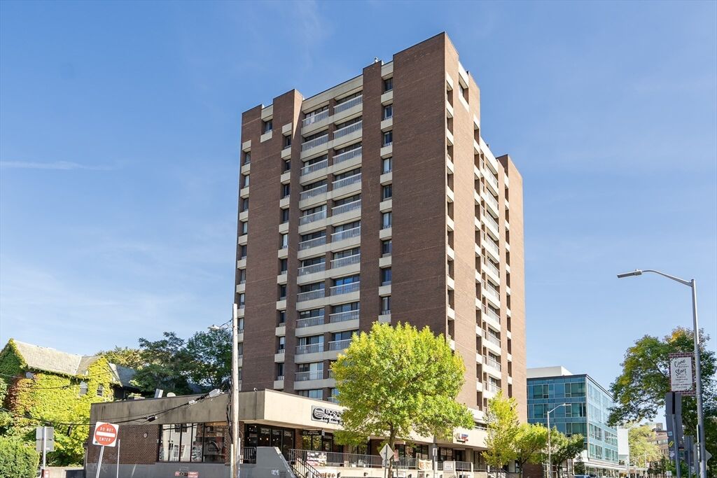 Property Photo:  1105 Massachusetts Ave 4A  MA 02138 