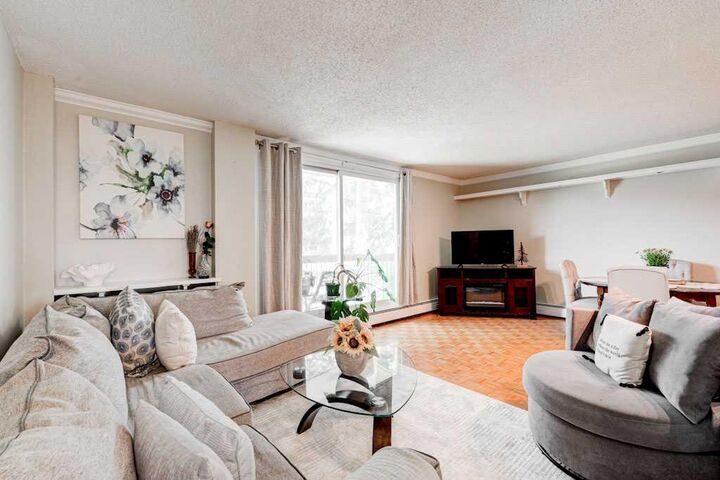 Property Photo:  315 Heritage Drive SE 222  AB T2H 1N2 