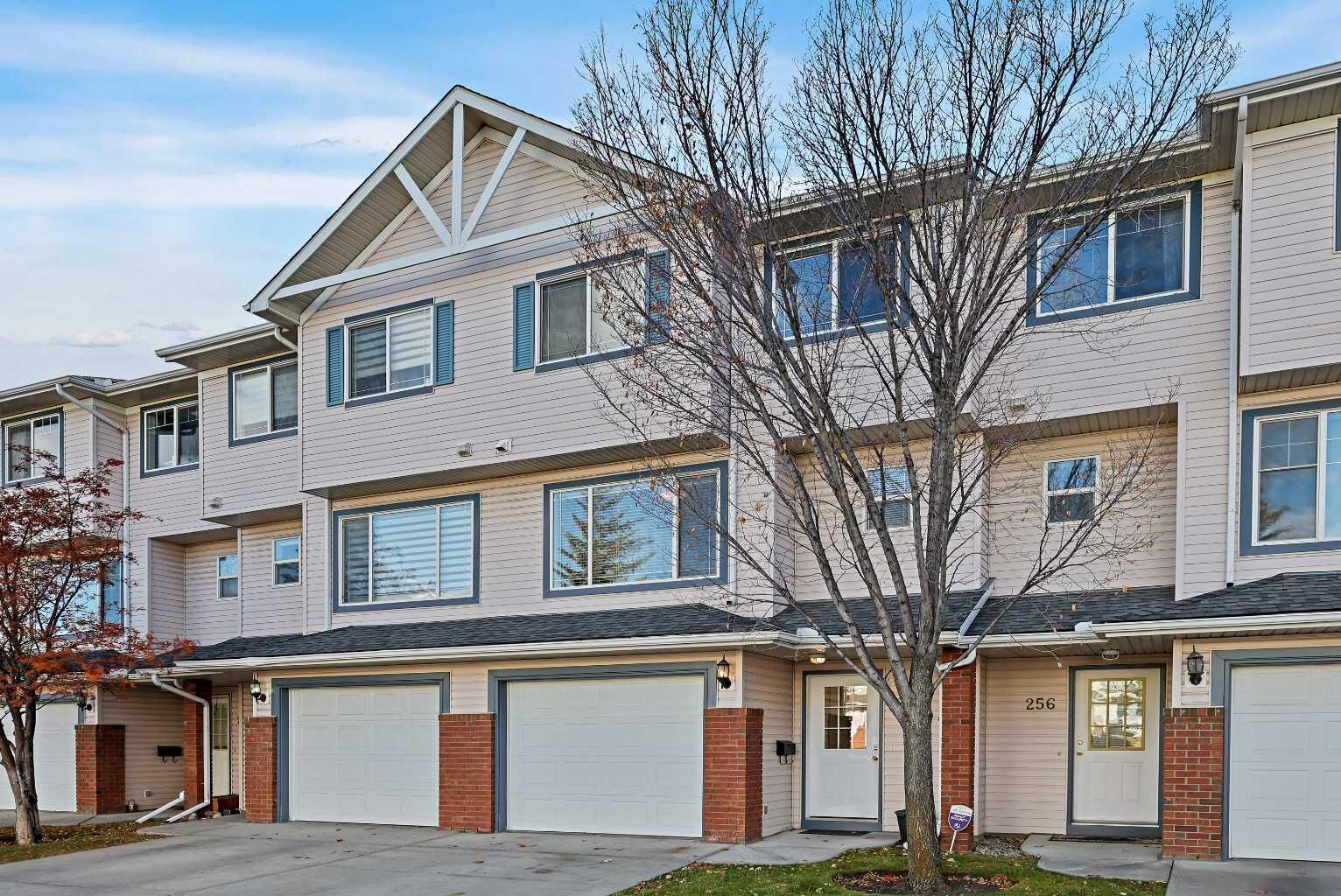 Property Photo:  258 Rocky Ridge Court NW  AB T3G 4S8 