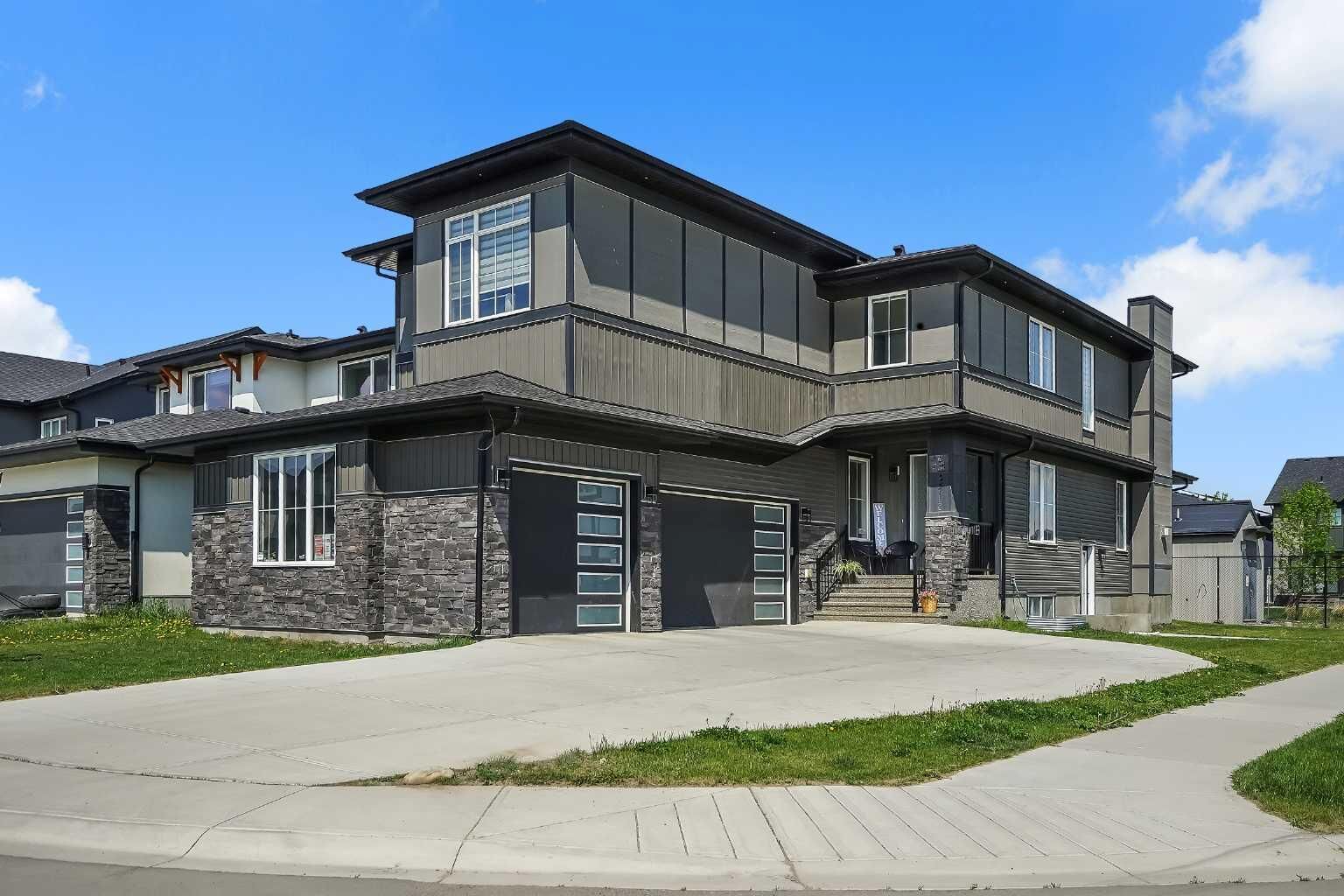 Property Photo:  192 Sandpiper Landing  AB T1X 1Y8 