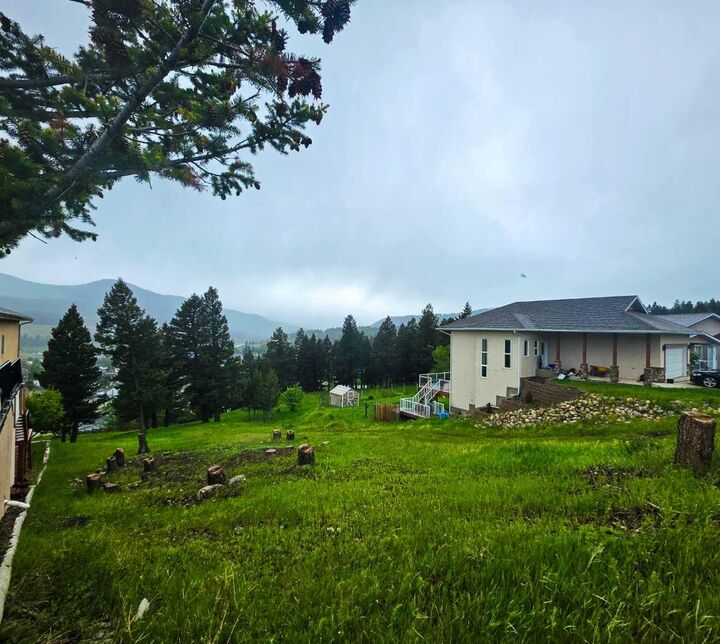 Property Photo: 8118 26 Avenue AB T0K 0M0