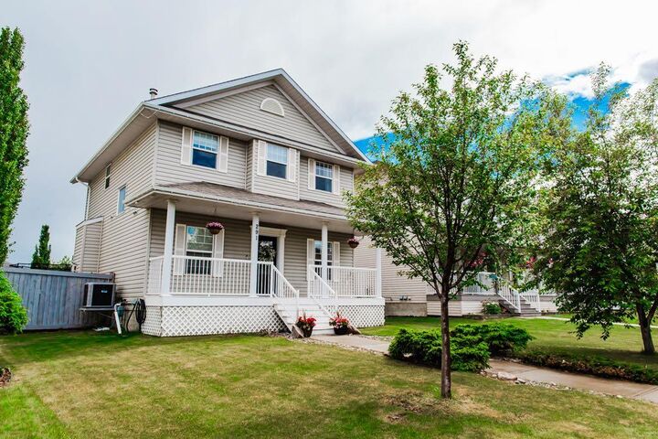 Property Photo: 291 Pinnacle Drive AB T8W 2P8