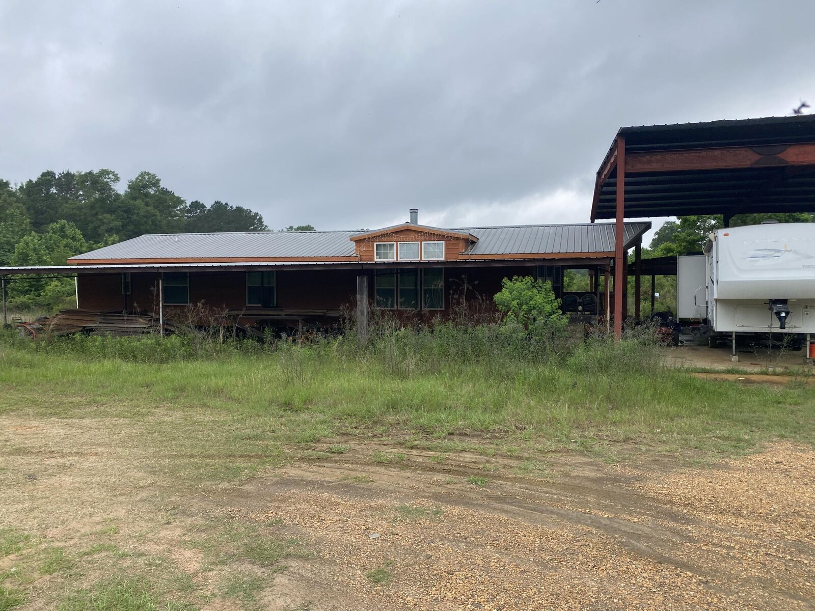 Property Photo:  246 I Maddox  LA 70656 