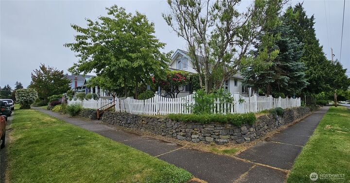 Property Photo:  3724 S 7th Street  WA 98405 