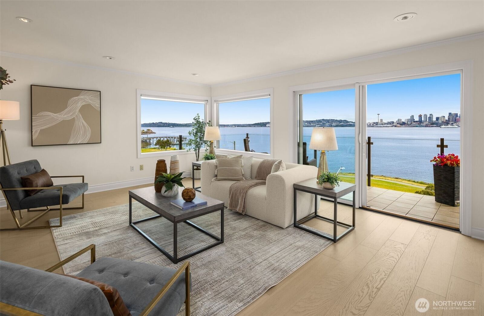 Property Photo:  1737  Harbor Avenue SW 405-S  WA 98126 