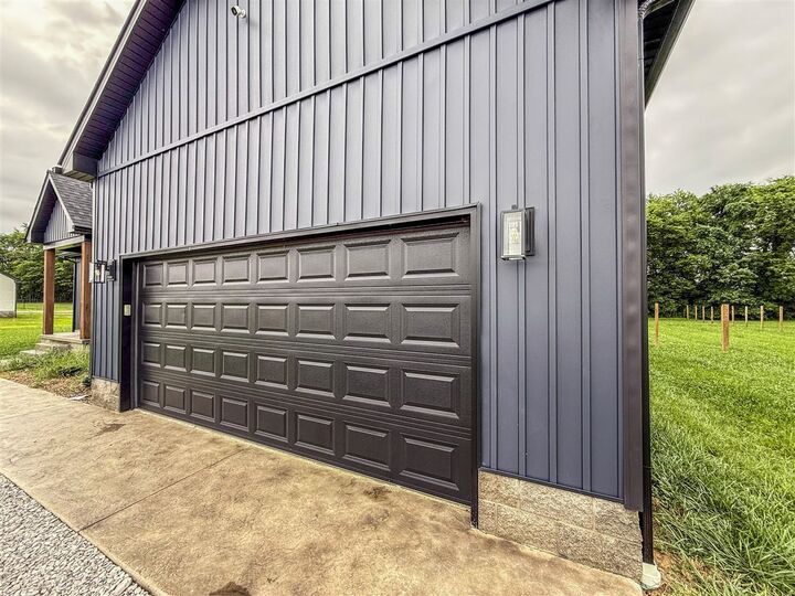 Property Photo: 12482 Lewisburg Road KY 42256