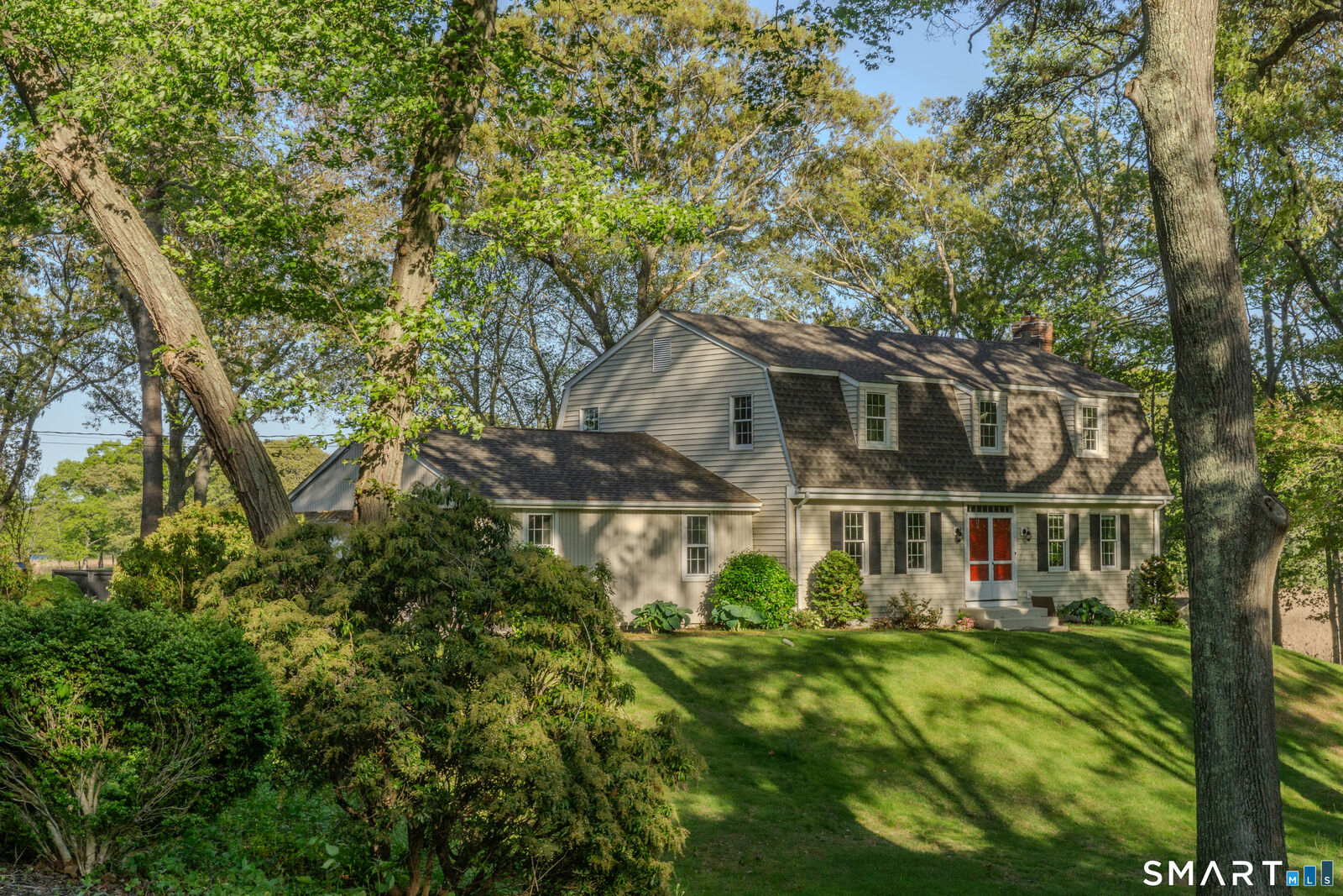 Property Photo:  17 Mallard Drive  CT 06475 