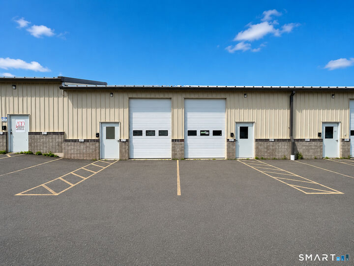 Property Photo: 399 Ledyard Street CT 06114