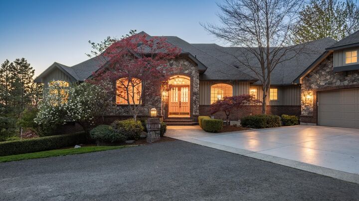 Property Photo: 5721 S Glendora Dr WA 99223